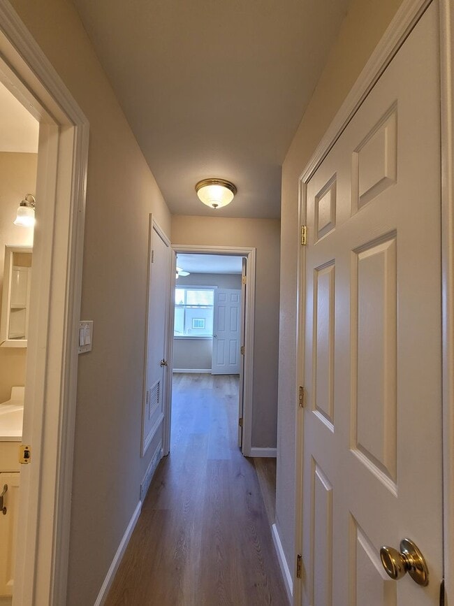 Building Photo - 2608 Nevada Ln