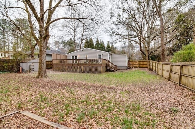 Building Photo - 1756 Dresden Dr NE
