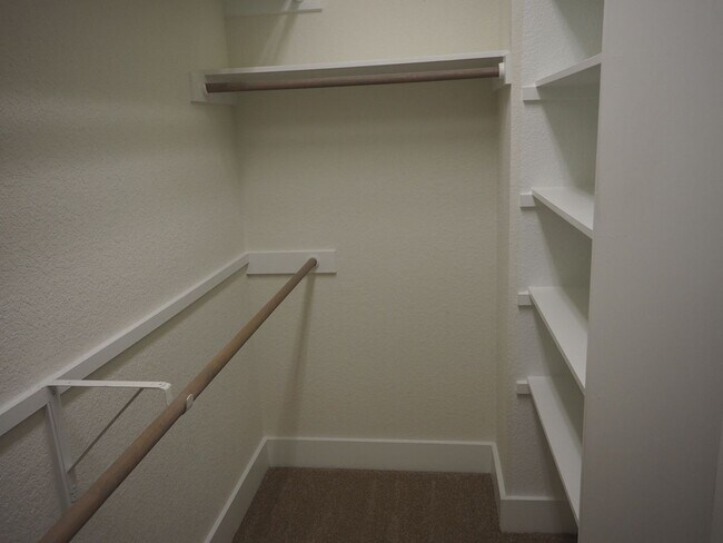 Building Photo - Beautiful two level Condo