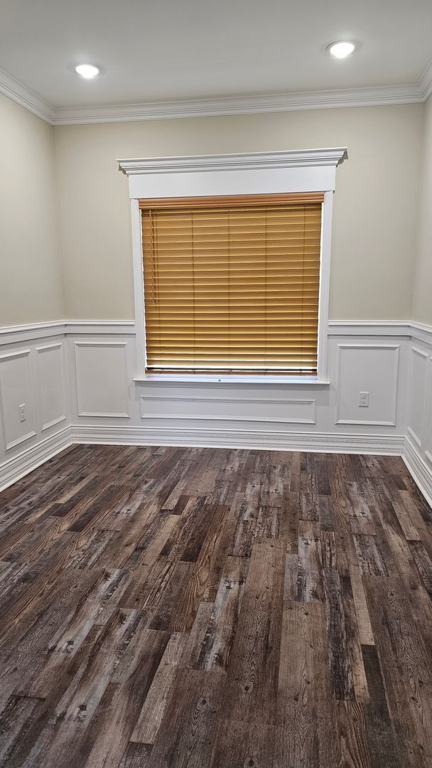 Building Photo - Knights Landing four bedroom home