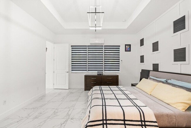 Building Photo - 13185 Mount Columbia Terrace