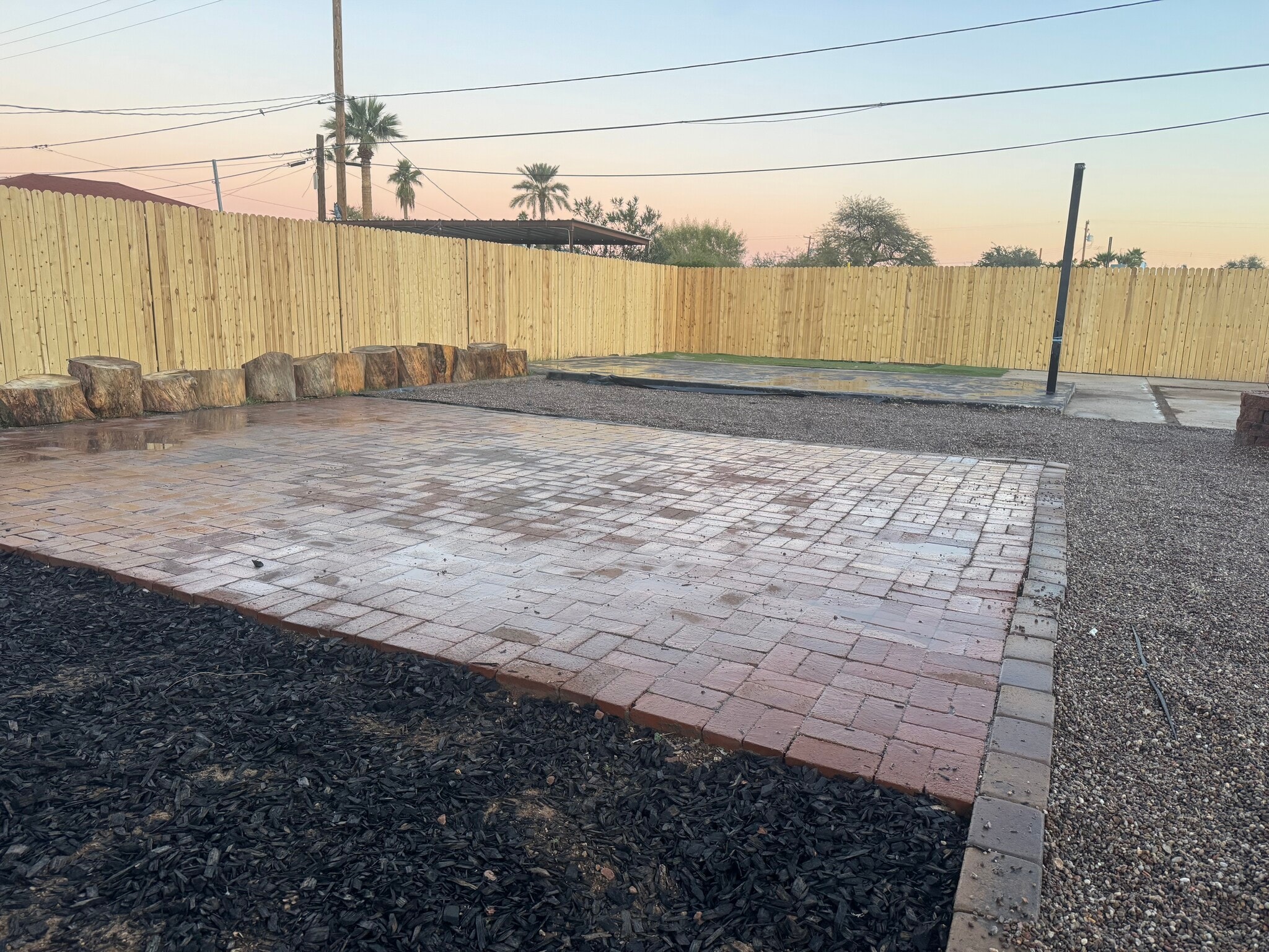 Building Photo - 1534 E Culver St