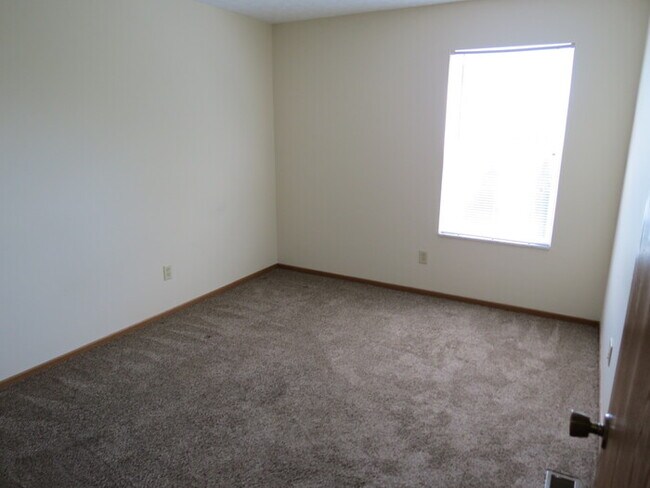 Building Photo - 5451 Bentonhurst Ct
