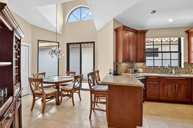 Building Photo - 5850 NW 21st Ave