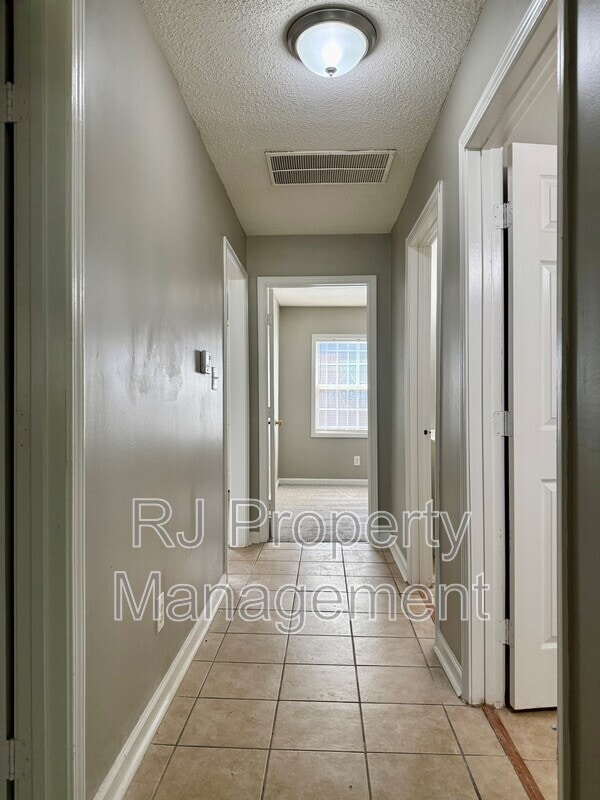 Building Photo - 3397 Farmville Rd