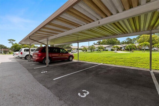 Building Photo - 1370 Heather Ridge Blvd