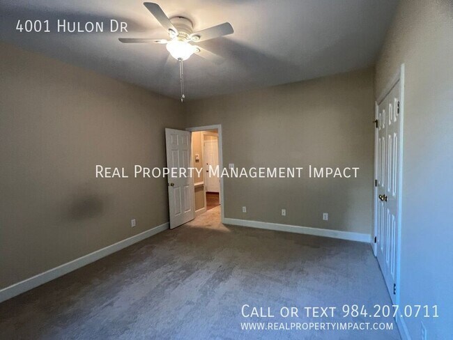 Building Photo - 4001 Hulon Dr