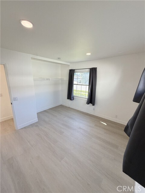 Building Photo - 9441 El Blanco Ave