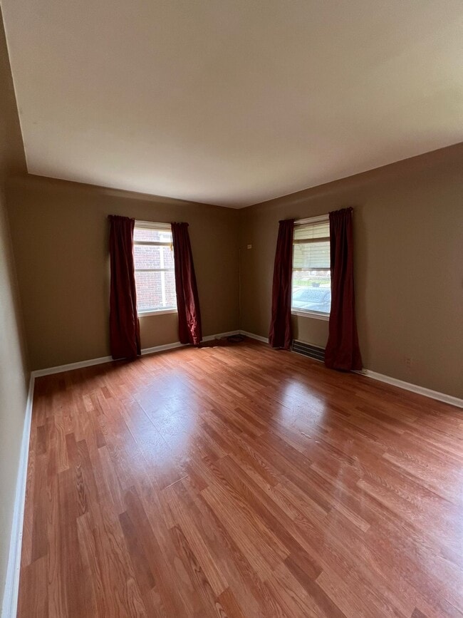 Building Photo - 20418 Wexford St