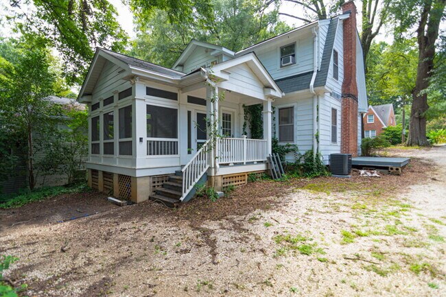 Building Photo - 26 Bagwell Ave
