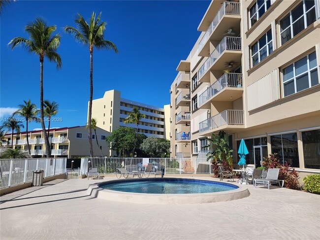 Building Photo - 88500 Overseas Hwy