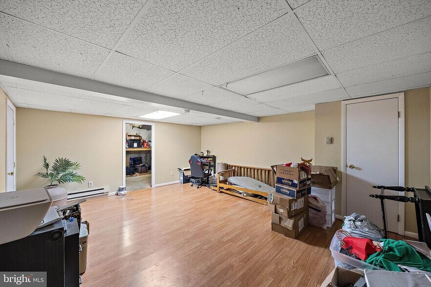 Building Photo - 146 Council Cir