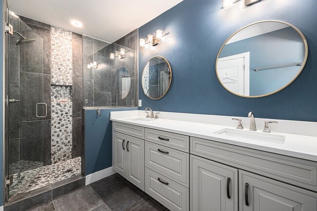 Building Photo - Stunning Historic-Style Home with Modern L...