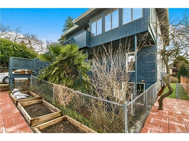 Building Photo - ar344