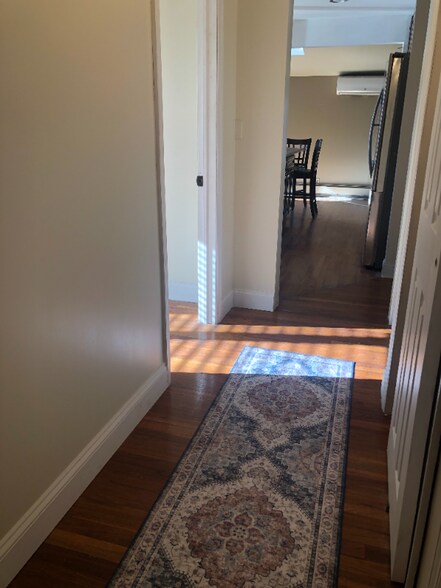 Primary Photo - 76 Cornwell Ave