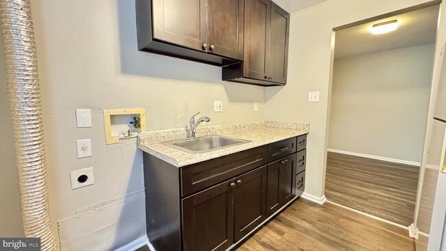 Building Photo - 4258 Buckman Rd