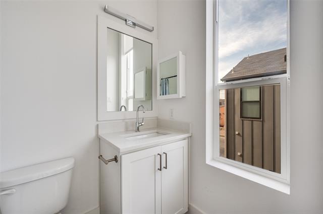 Building Photo - 2317 Moser Ave