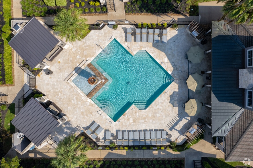 Pool area - Westpark Ranch