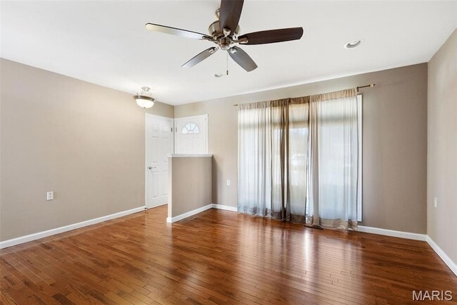 Building Photo - 3205 Fleet Ln
