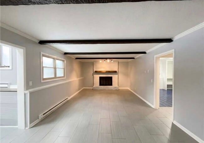 Building Photo - 32847 Redwood Blvd