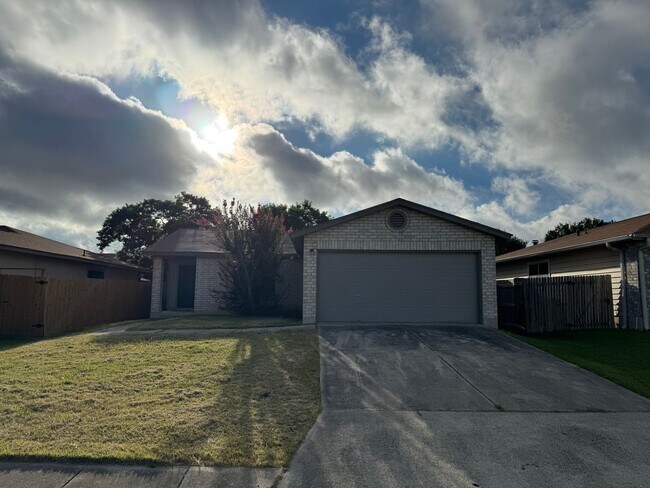 Primary Photo - Spacious 3-Bedroom Home Near Randolph AFB ...
