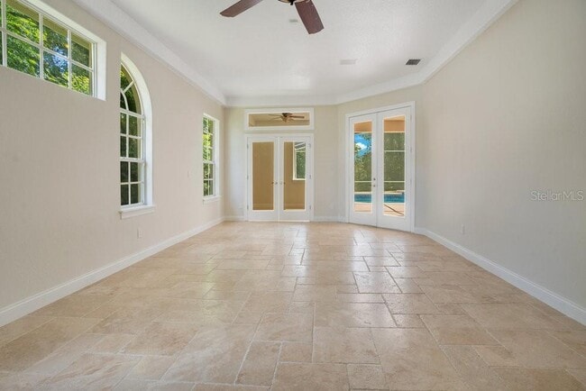 Building Photo - 8527 Summerville Pl