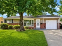 Building Photo - 710 Derhake Rd