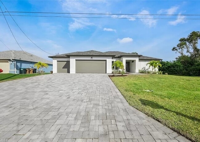 Building Photo - 2825 SW 3rd St