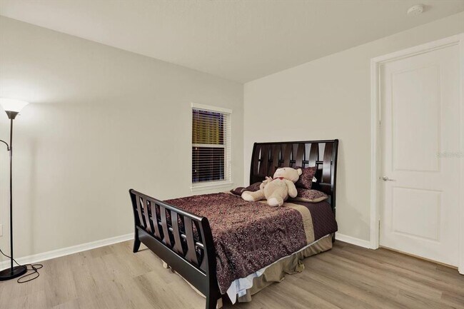 Building Photo - 18738 Birchwood Groves Dr