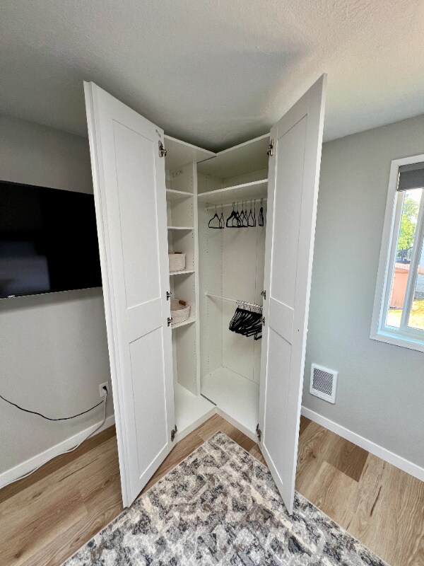 Building Photo - 13817 2nd Ave SW