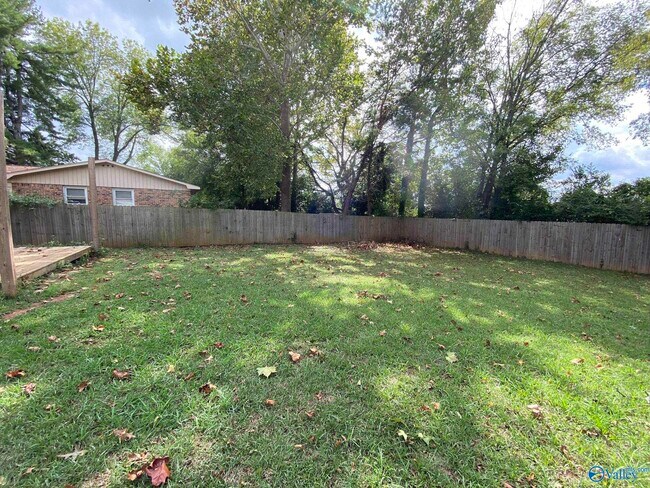 Building Photo - 12122 Chicamauga Trail SE