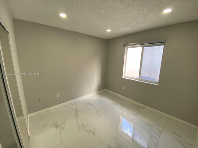 Building Photo - 14347 SW 176th Terr