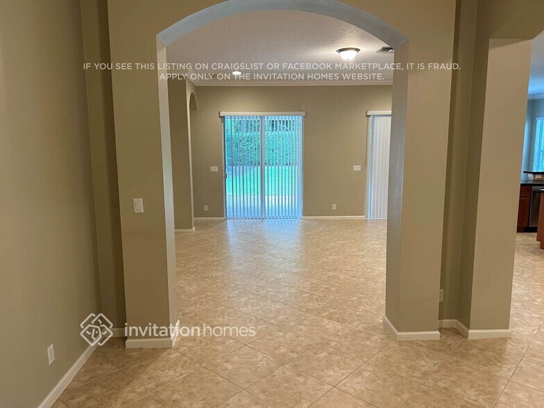 Building Photo - 9343 Plantation Estates Dr