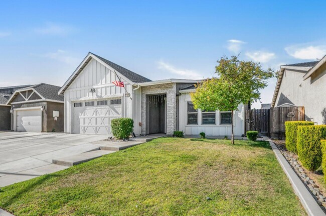 Building Photo - Newly Built Lennar Home in Northwest Fresno