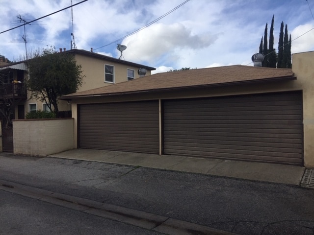 Building Photo - 5214 Agnes Ave