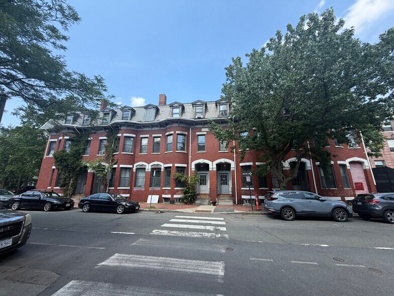 Building Photo - 177 Harvard St