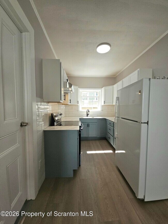 Building Photo - 1615 Monsey Ave