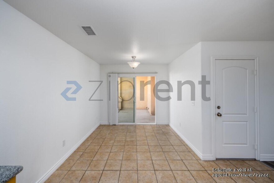 Building Photo - 16201 Viho Rd