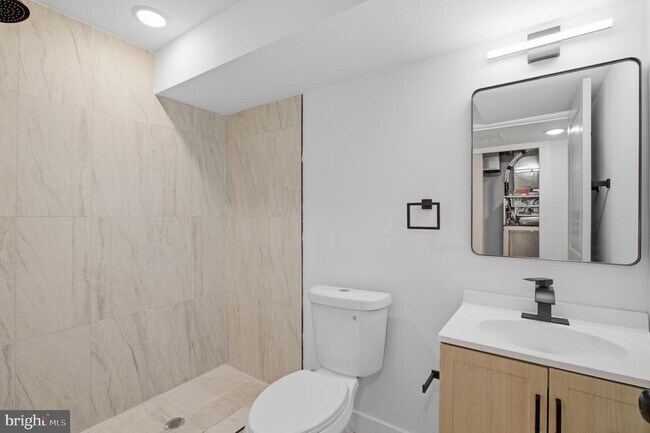 Building Photo - 2554 N 12th St