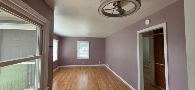 Building Photo - 2904 Plum Dr