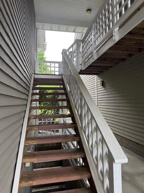 Building Photo - 508 Continental Dr