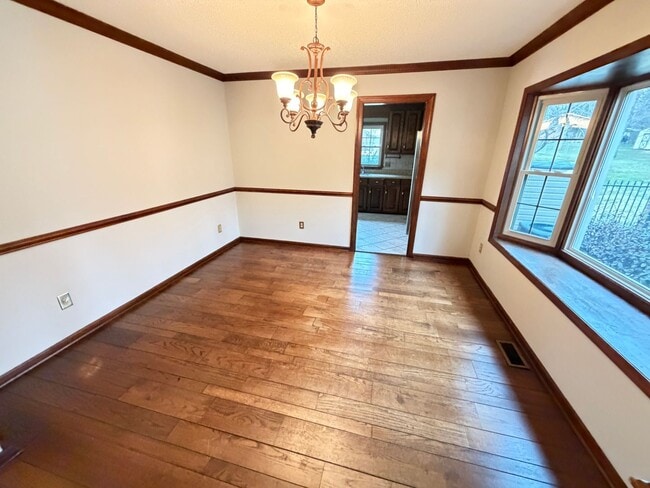 Building Photo - Inviting 3-Bedroom Brick Ranch Oasis in China Grove