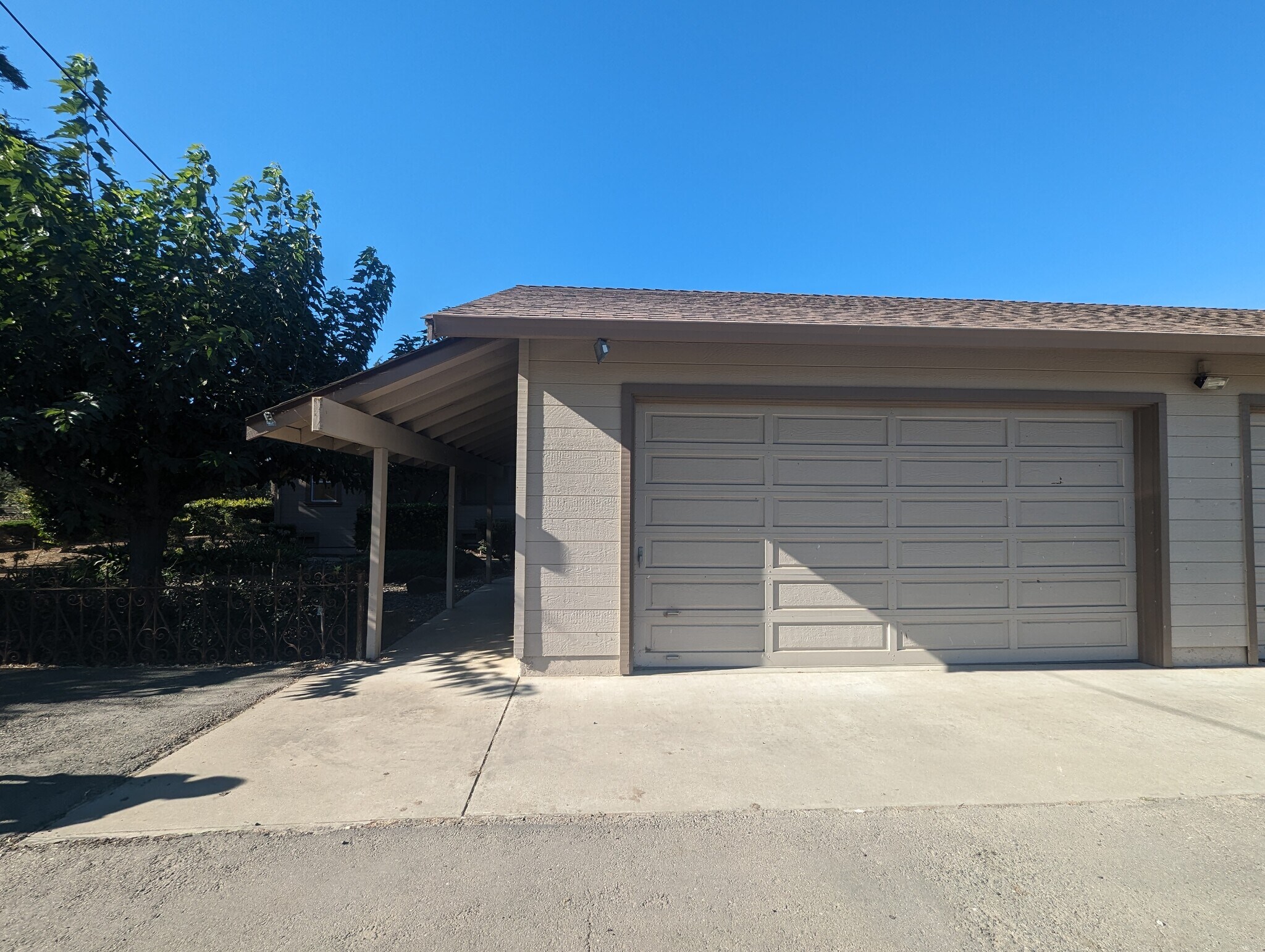 Building Photo - 4153 Bolsa Rd