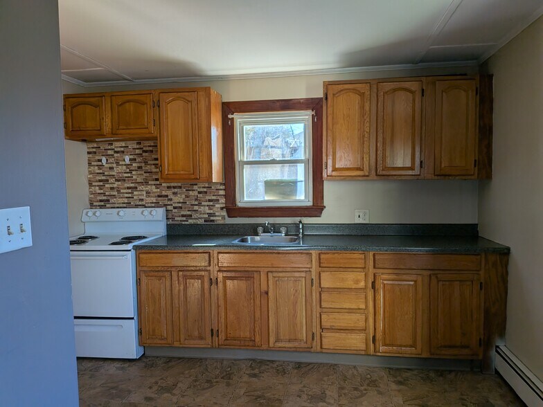 Building Photo - 26 Virginia Ave