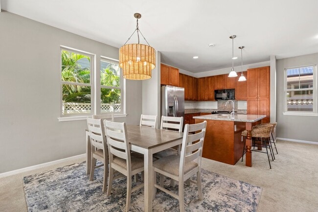 Building Photo - Kahoma Village: Fully furnished 4-bedroom, 2.5-bath home