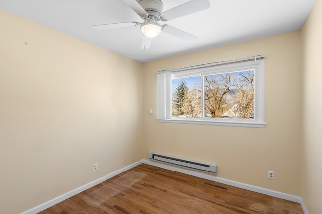 Building Photo - 227 S Prospect St