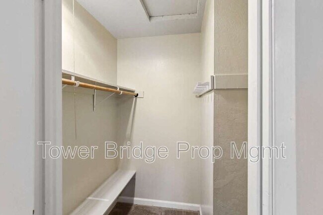 Building Photo - 2911 Austin St