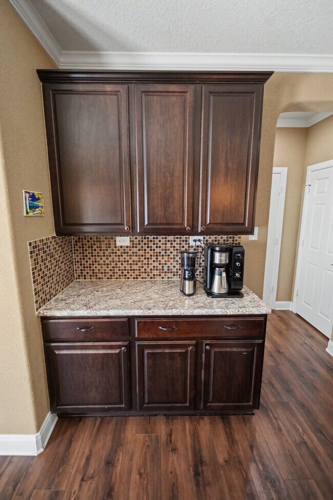 Building Photo - Exquisite 3-bedroom, 2.5-bathroom off 1604 and Culebra Road - Realtor Commission: $500