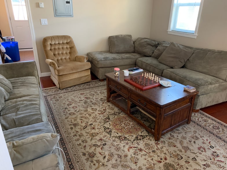 Building Photo - 600 Wesley Ave