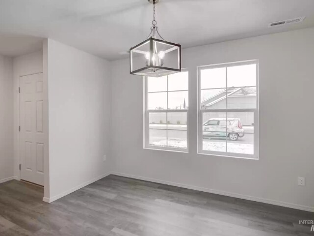 Building Photo - 2523 E Moon Eye Dr